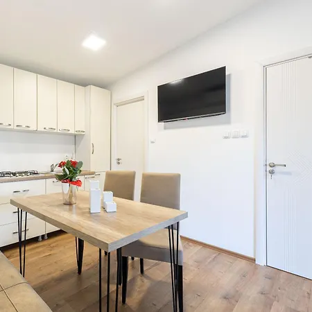 Holiday home Mobile Magoro *